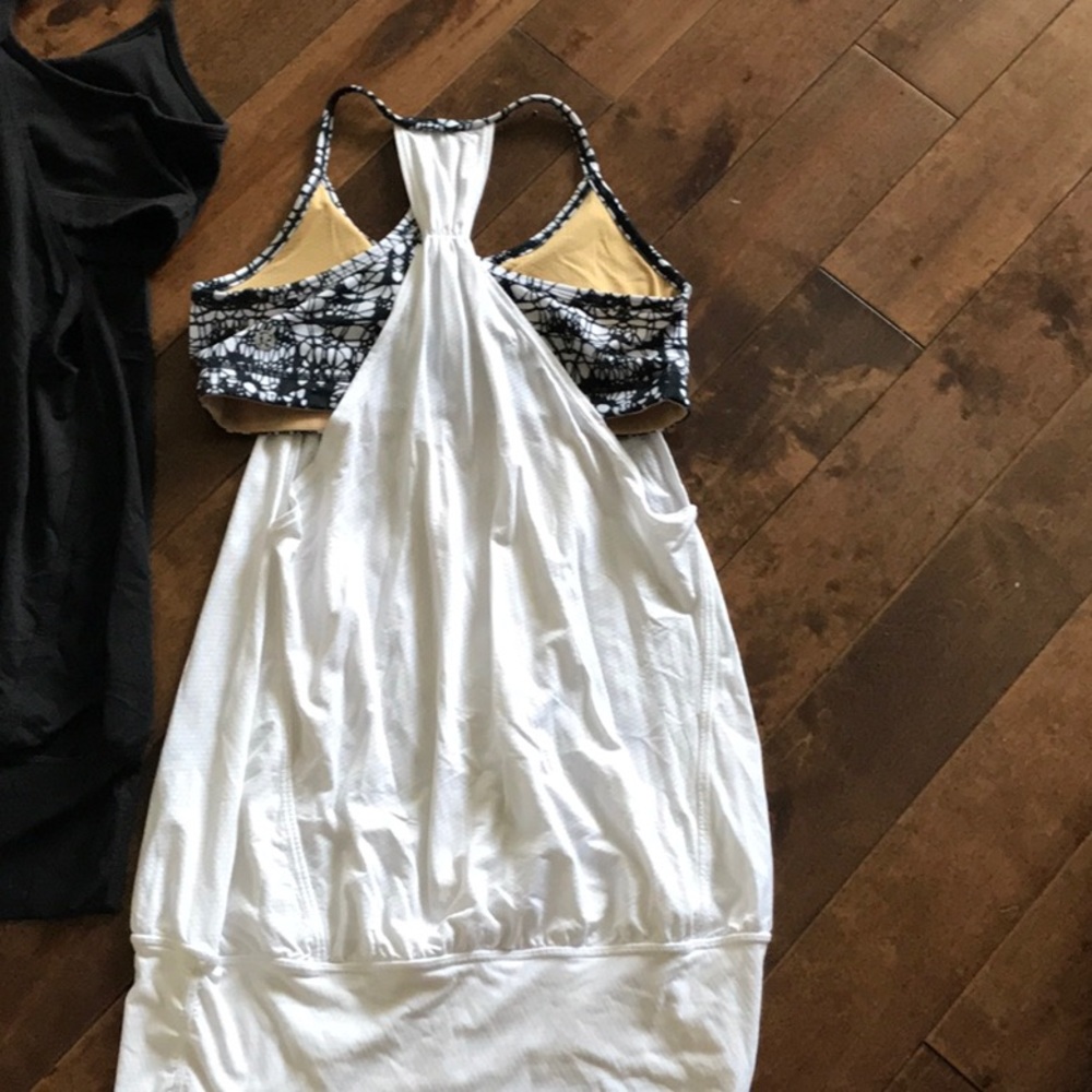 Lululemon No Limits Tank Top - White- Size 6